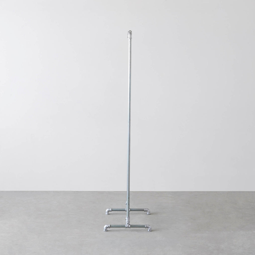 インダストリアルテイストなラック