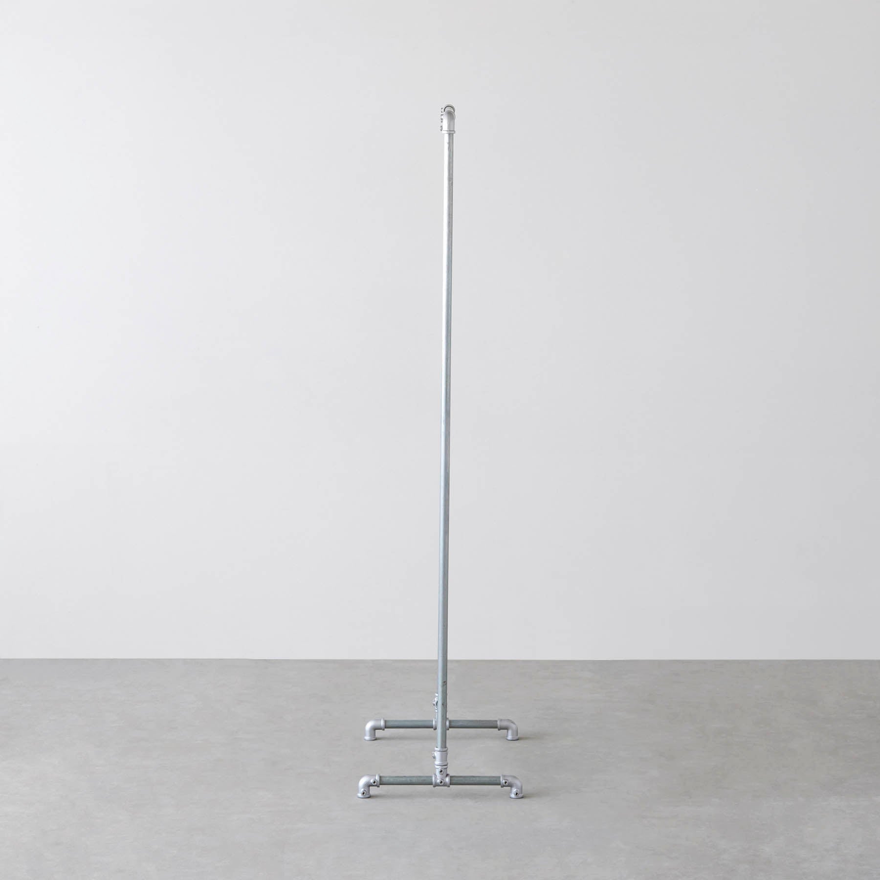 インダストリアルテイストなラック