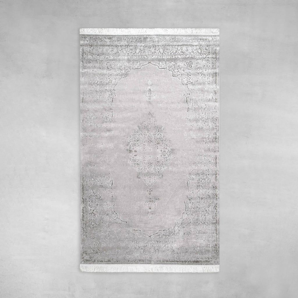 かなでもののビスコースを使用したホワイトとグレー、ライトグレー色の織り合わせが美しいヴィンテージ調ラグ
