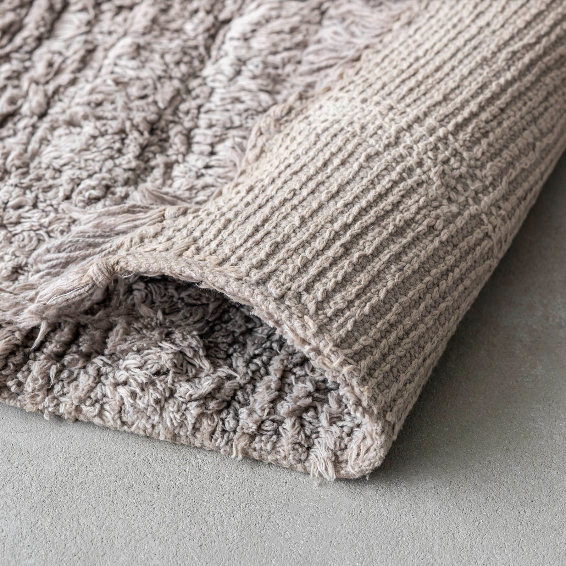 Gridlines Playful Cotton Blend Rug - Gray – SITURAEMON