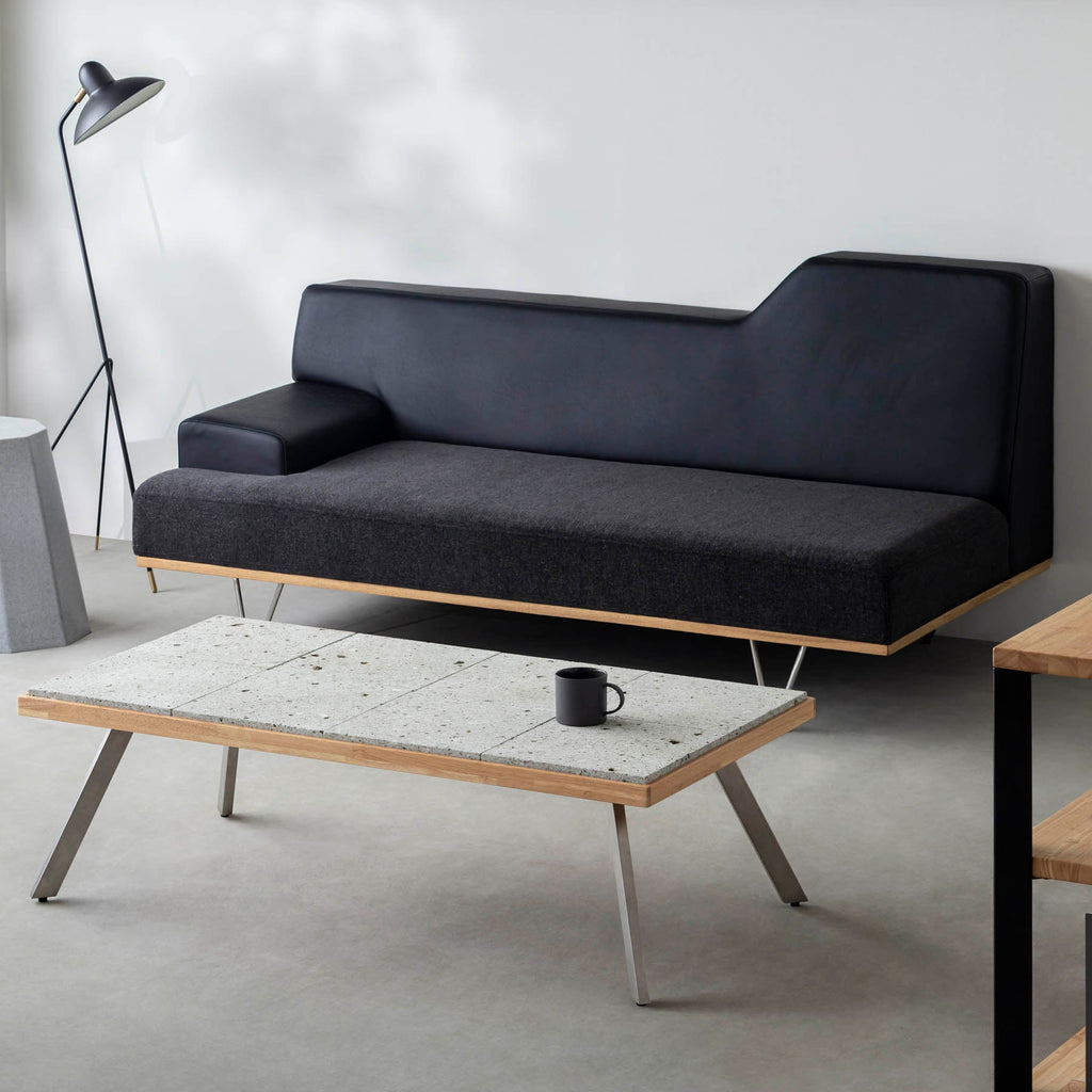 スマート造作ローテーブル / 大谷石 × ラバーウッド × ステンレススチール脚