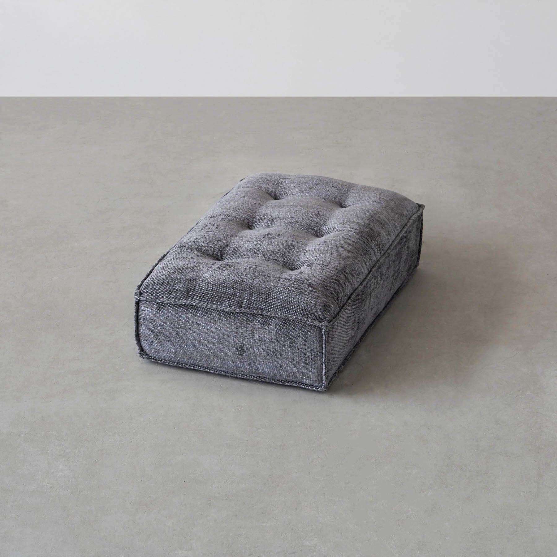 カスタマイズできるクッションソファ用の座面パーツ