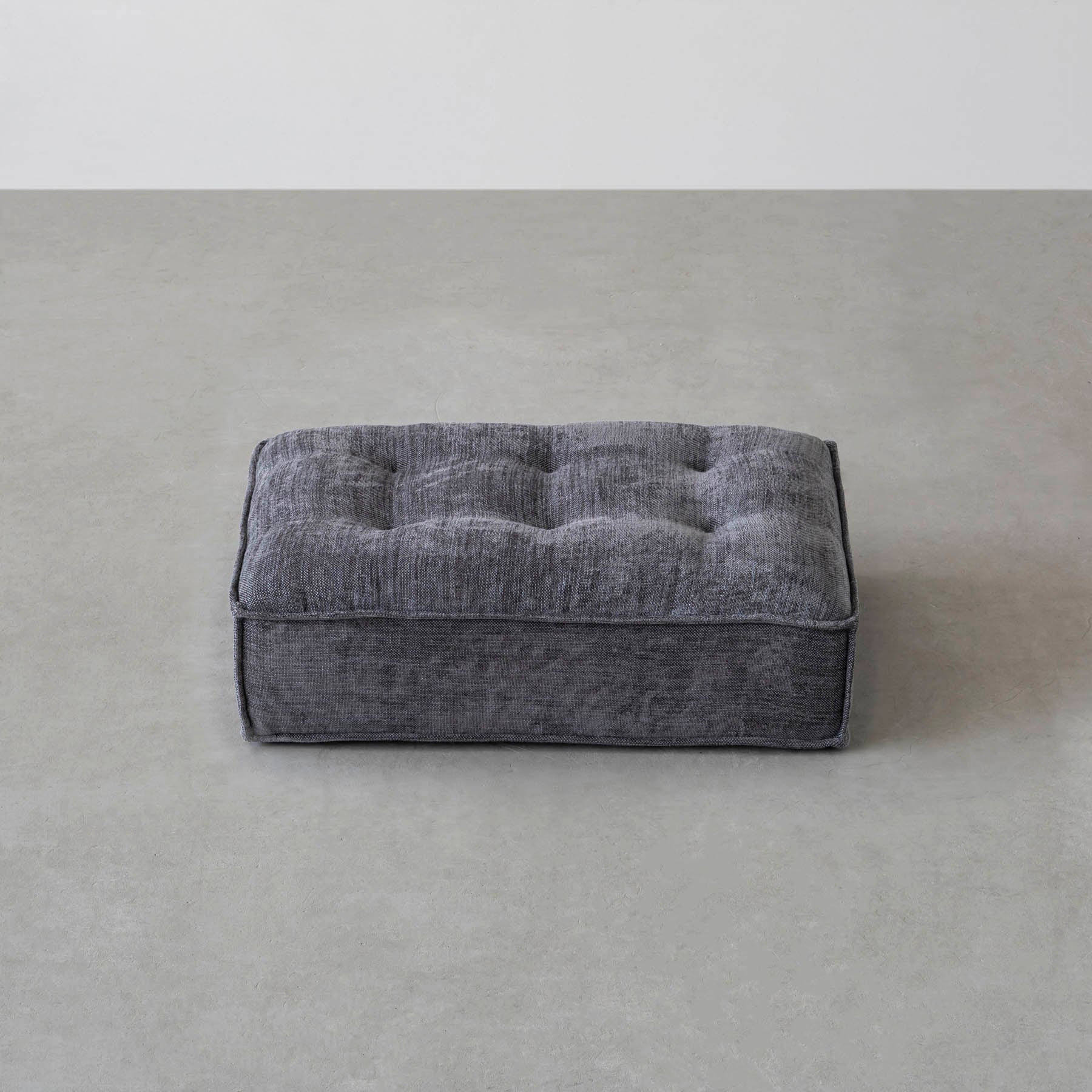 カスタマイズできるクッションソファ用の座面パーツ