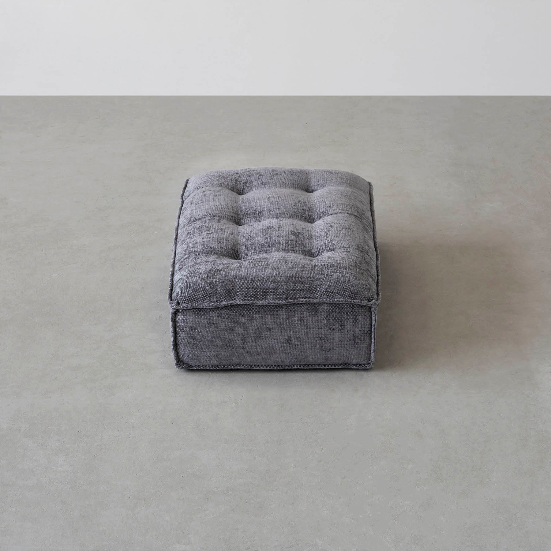 カスタマイズできるクッションソファ用の座面パーツ