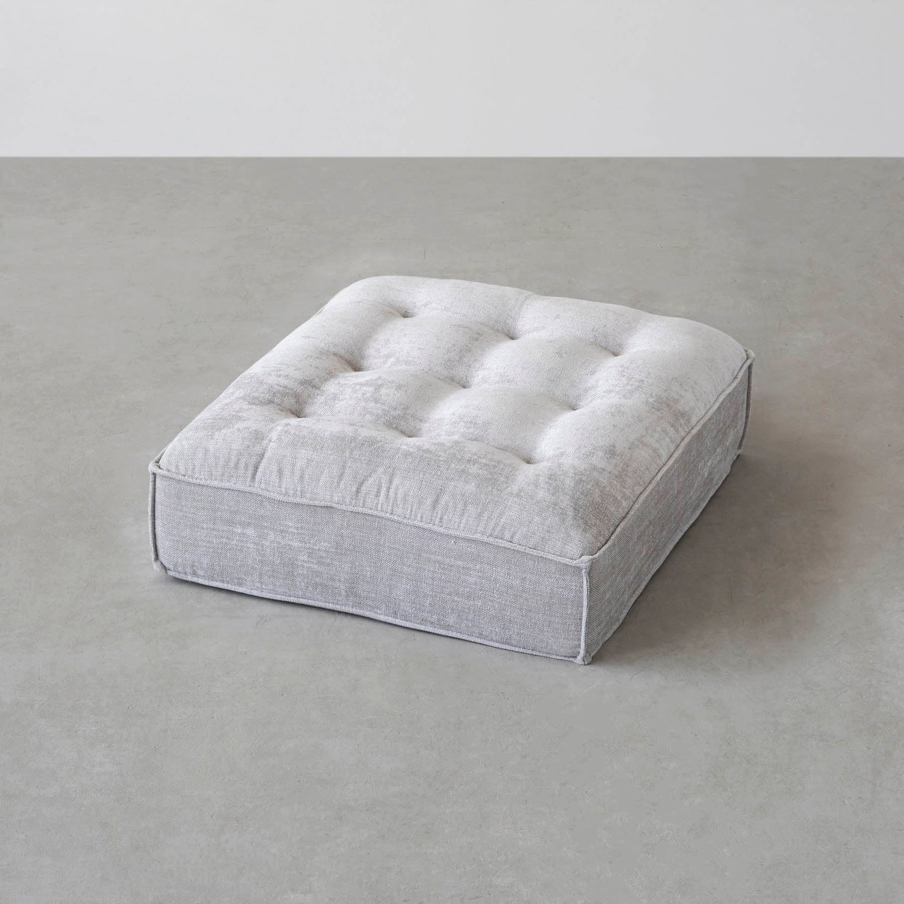 カスタマイズできるクッションソファ用の座面パーツ