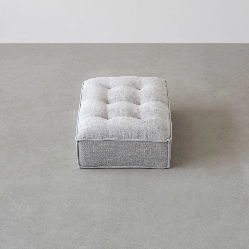 カスタマイズできるクッションソファ用の座面パーツ