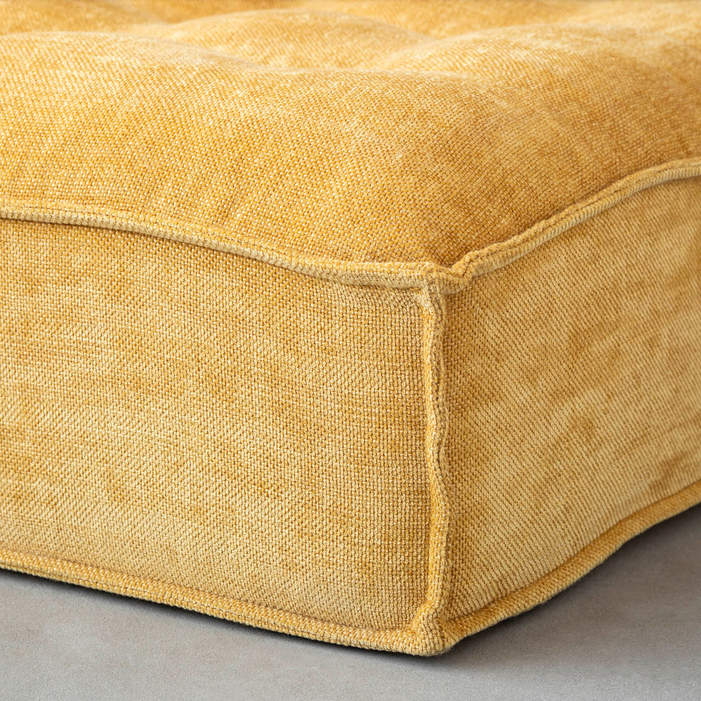 カスタマイズできるクッションソファ用の座面パーツ