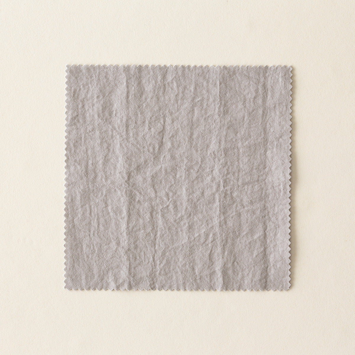 カーテンカットサンプル（表）