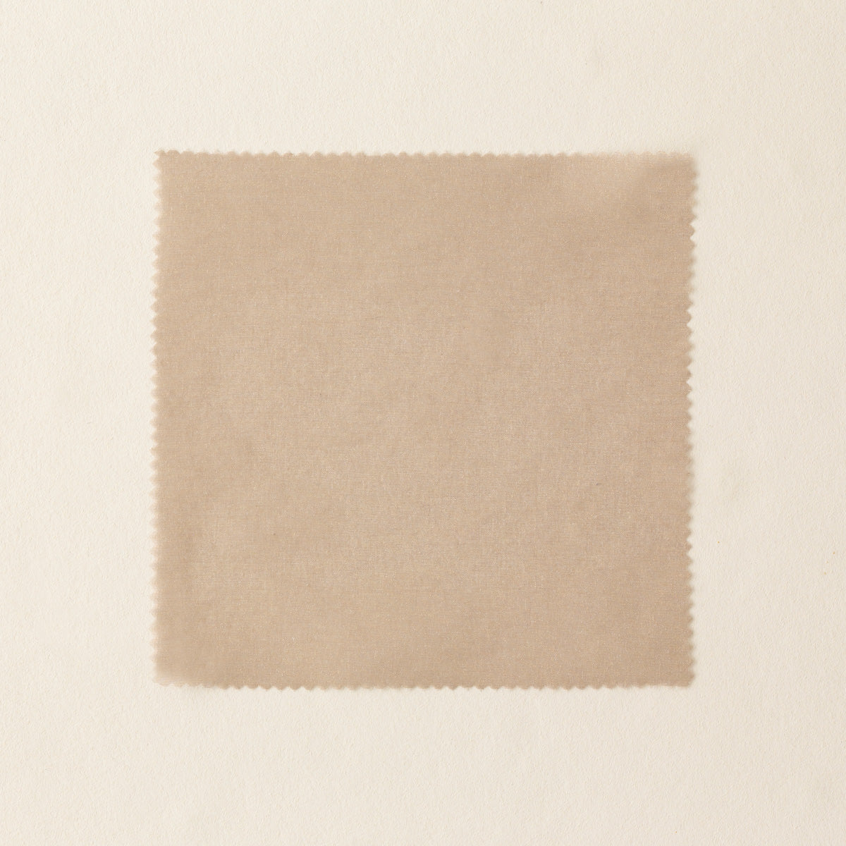 カーテンカットサンプル（表）