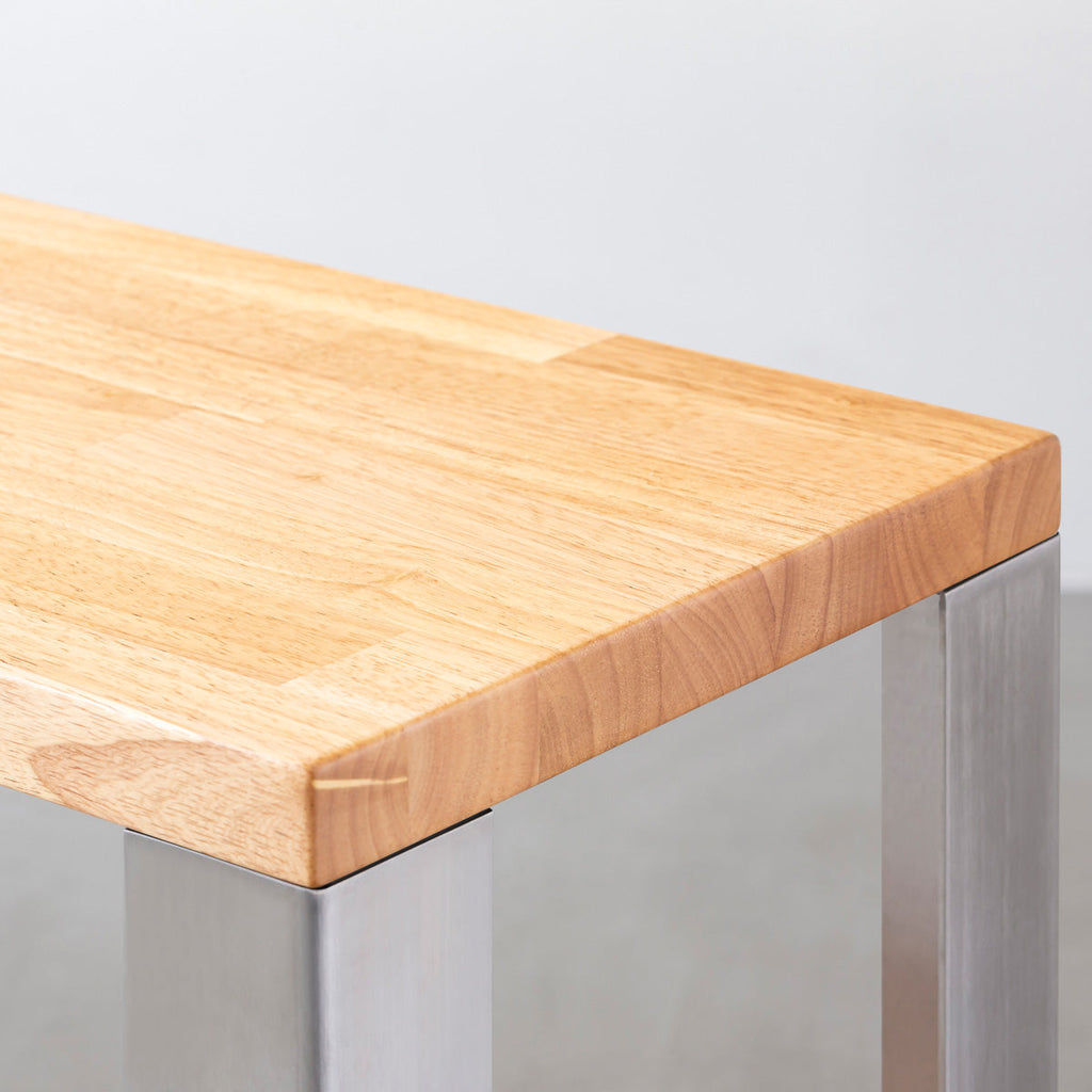 KANADEMONOのラバーウッドナチュラルの棚板とステンレス脚のストレージシェルフS(上部)