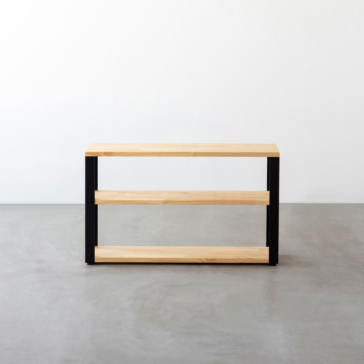 KANADEMONOのパイン材とマットブラックの鉄脚のストレージシェルフS（正面）