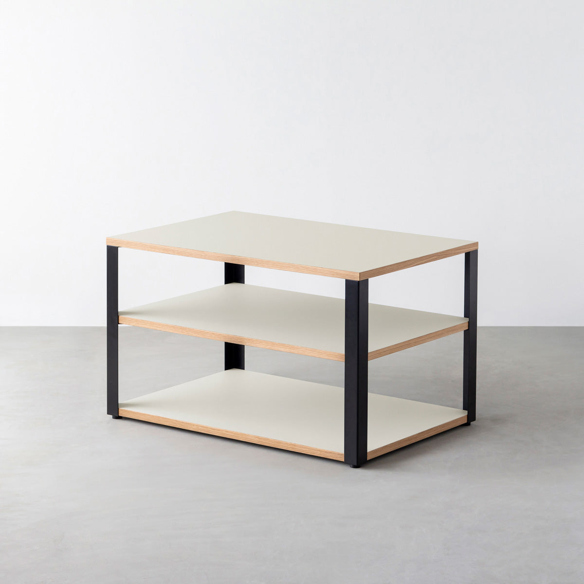 KanademonoのリノリウムMushroom棚板とマットブラック鉄脚のストレージシェルフ幅60~120cm（奥行30~40cm）