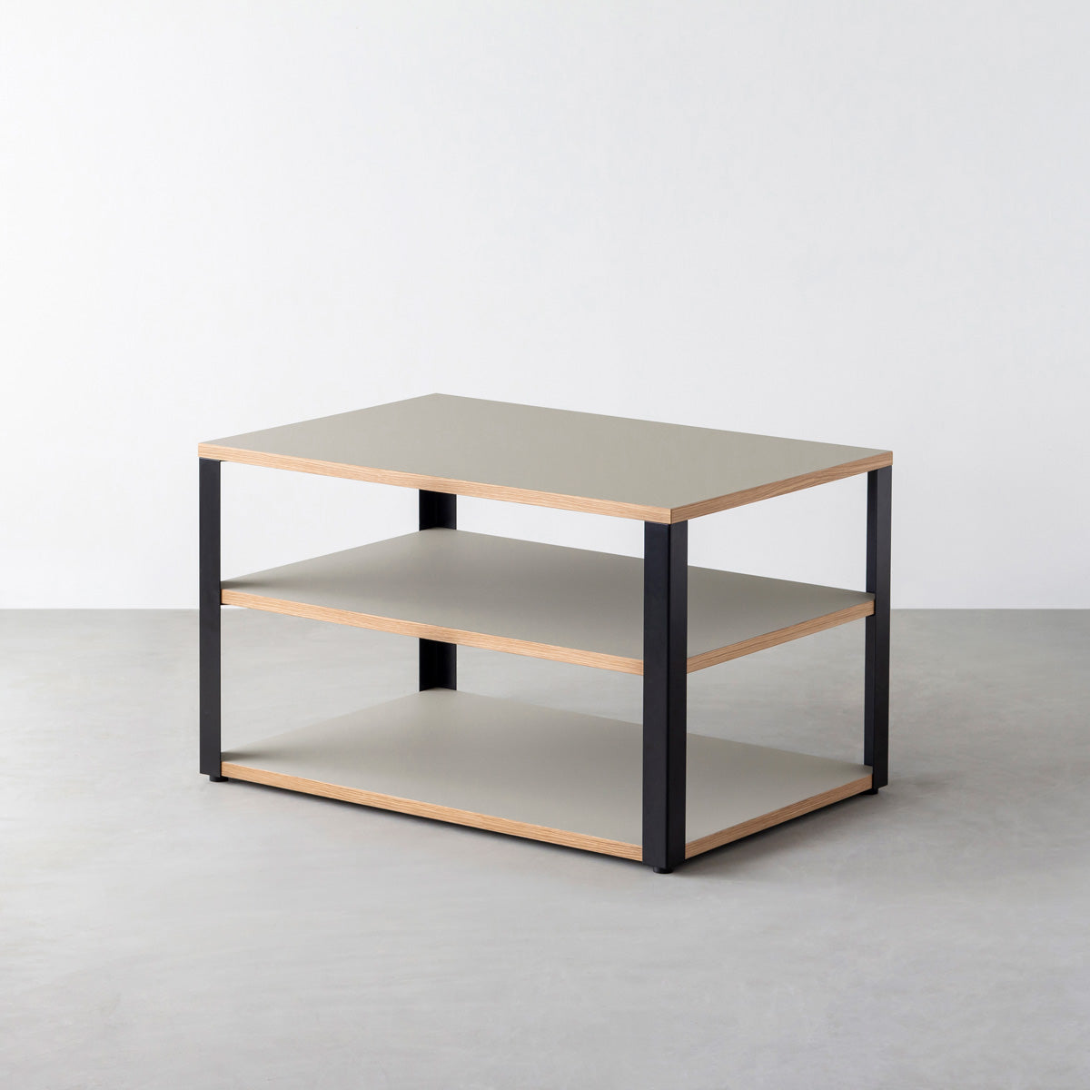 KanademonoのリノリウムPebble棚板とマットブラックの鉄脚のストレージシェルフ幅60~120cm（奥行30~40cm）