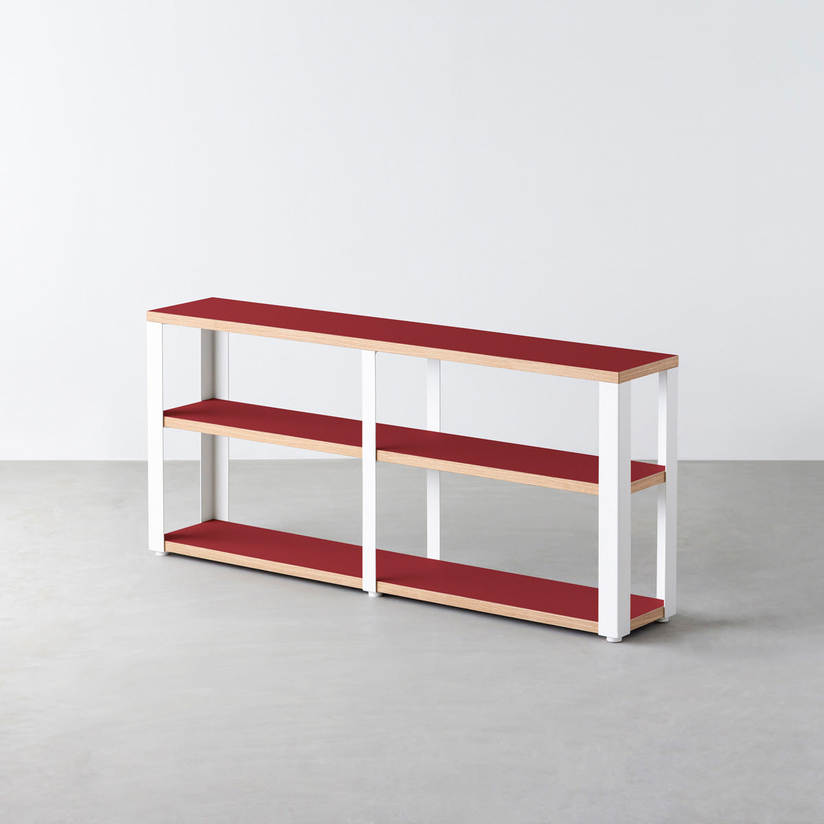 KanademonoのリノリウムSalsa棚板とマットホワイト鉄脚のストレージシェルフ幅121~160cm（オーク）