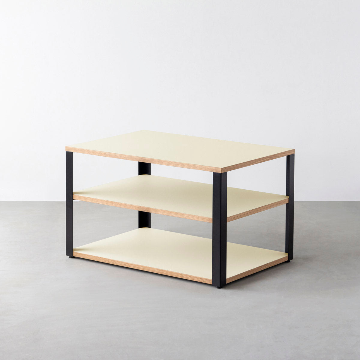 KanademonoのリノリウムPearl棚板とマットブラック鉄脚のストレージシェルフ幅60~120cm（奥行30~40cm）