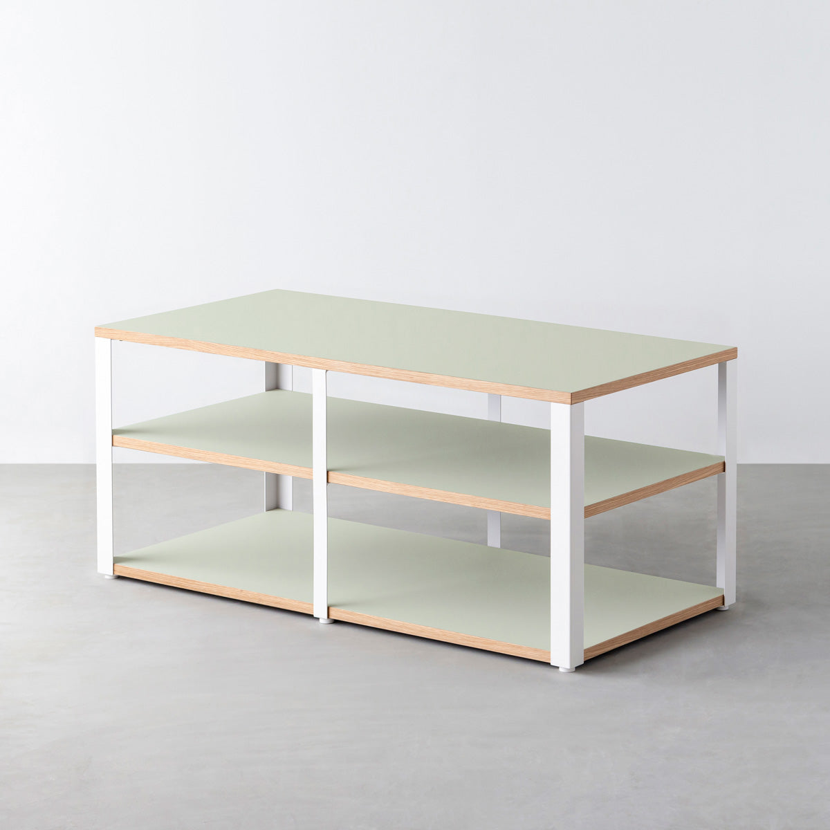 KanademonoのリノリウムPistachio棚板とマットホワイト鉄脚のストレージシェルフ幅121~160cm（奥行41~80cm）