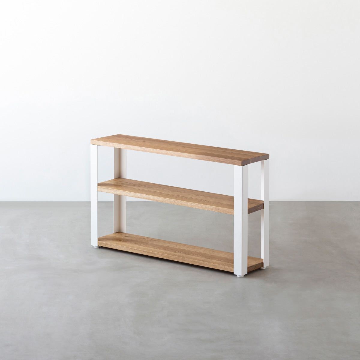 KANADEMONOのホワイトオークの棚板とホワイトの鉄脚のストレージシェルフS