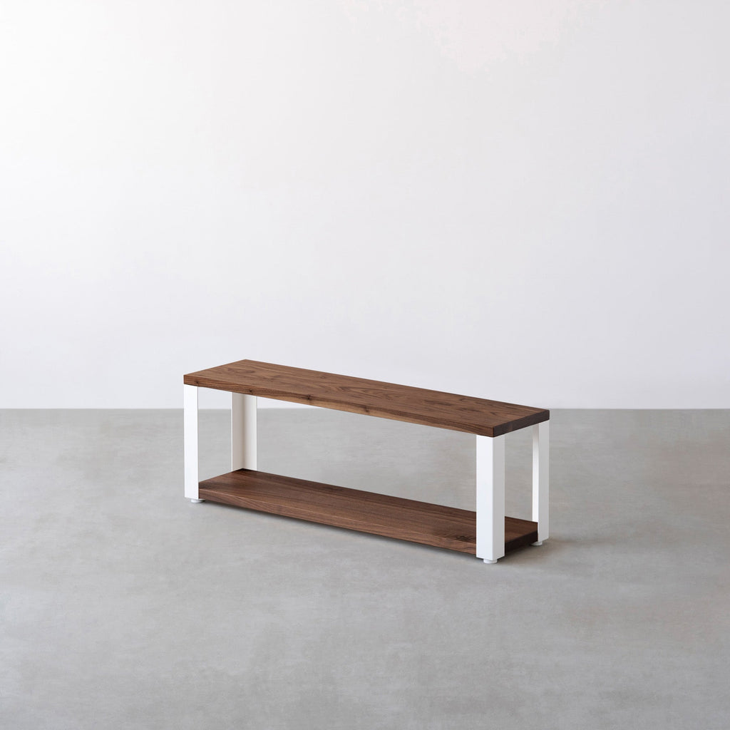 Kanademonoのウォルナットの棚板とホワイトの鉄脚の２段ストレージシェルフS