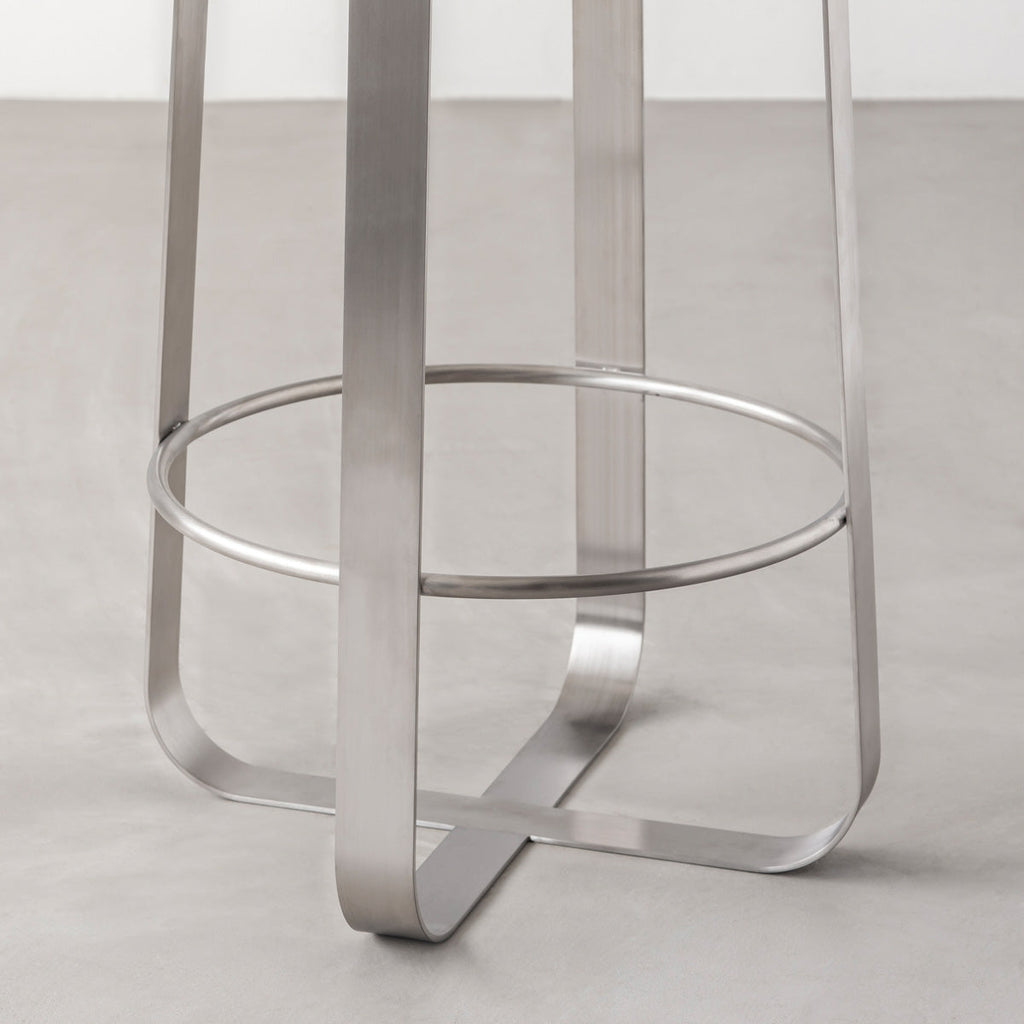 KANADEMONOのラバーウッド ナチュラルRound座面とステンレスのCross Plate脚を合わせたシンプルモダンなハイスツール（脚）