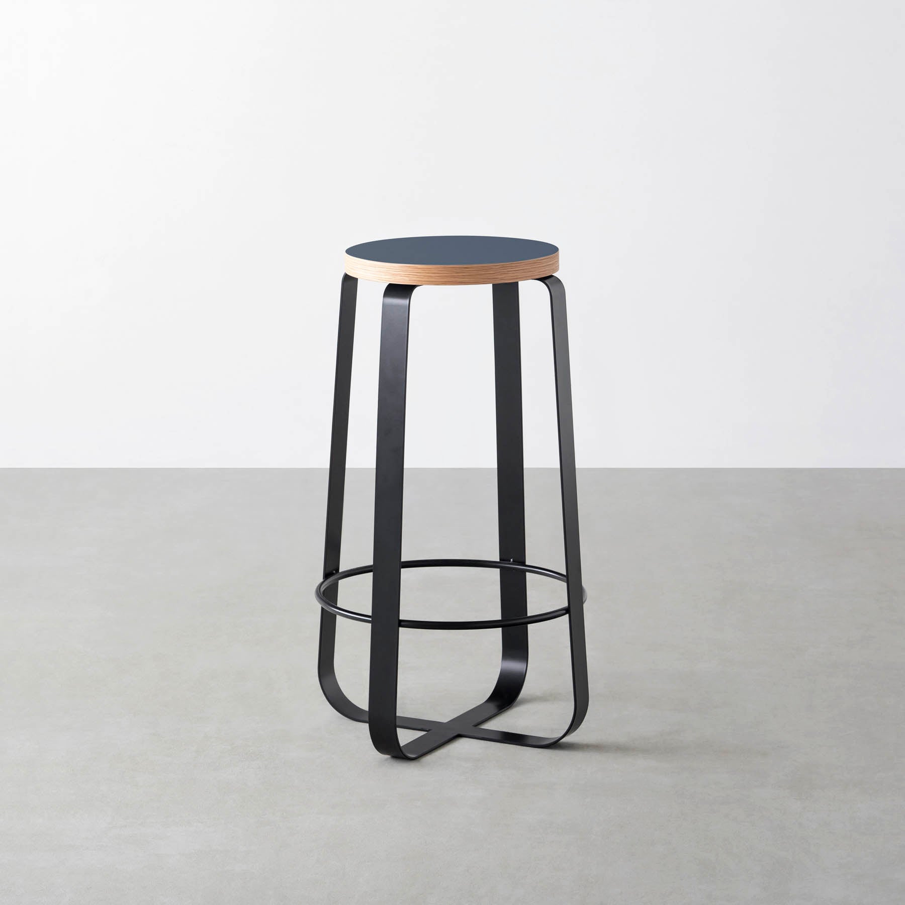 KanademonoのリノリウムHighスツール