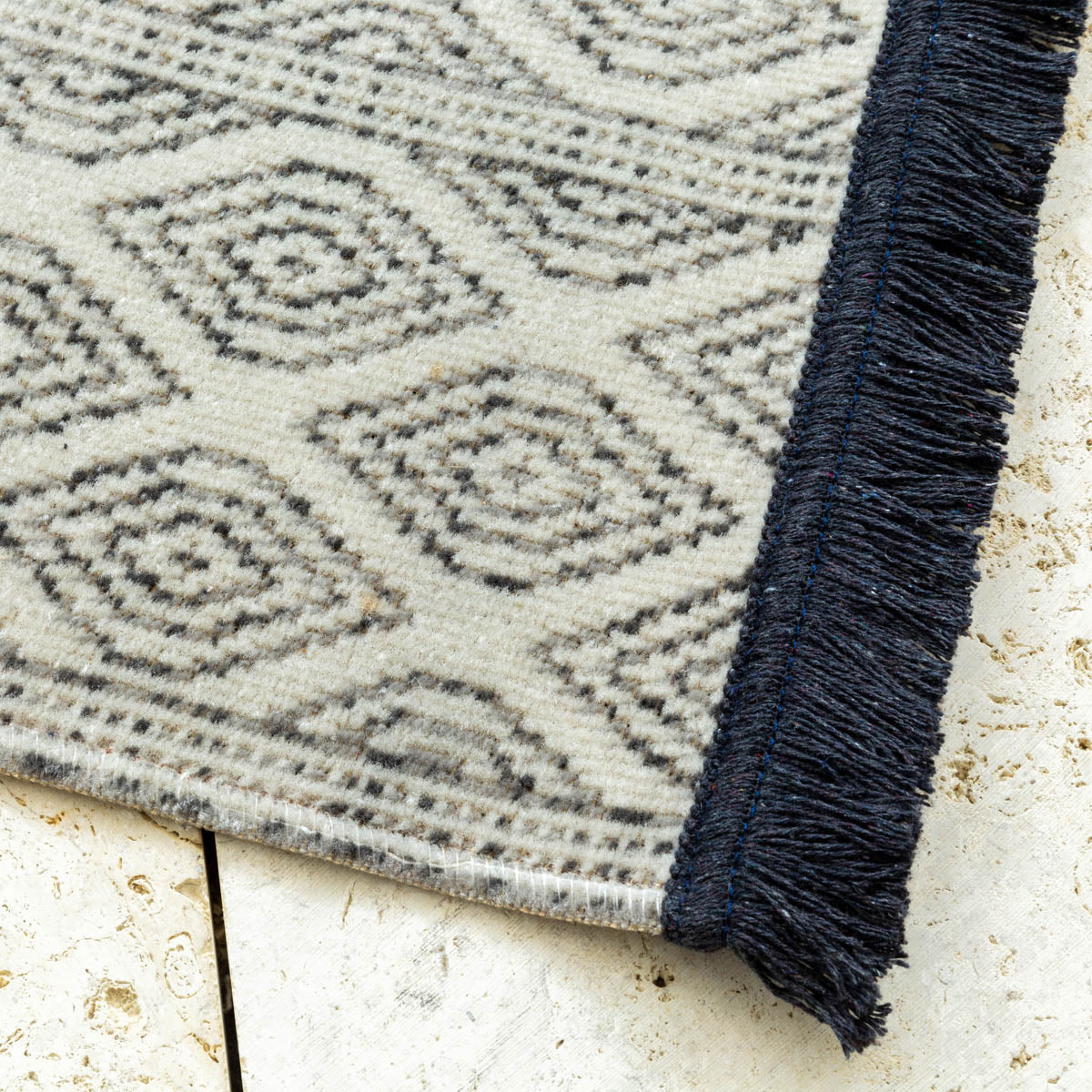 Striped Trellis Fringe Rug 　90×150