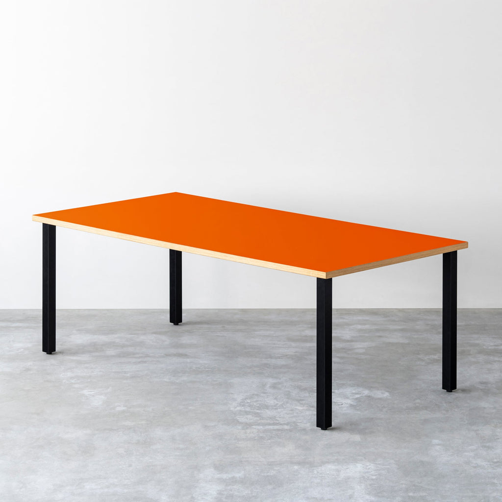 【Hチェック待ち】【テスト公開中】THE TABLE / リノリウム 全32色 × Black Steel × W181 - 200cm