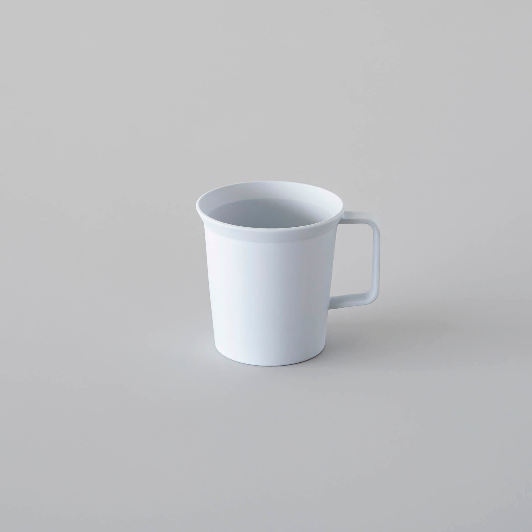 1616 / arita japan　"Standard" カップ