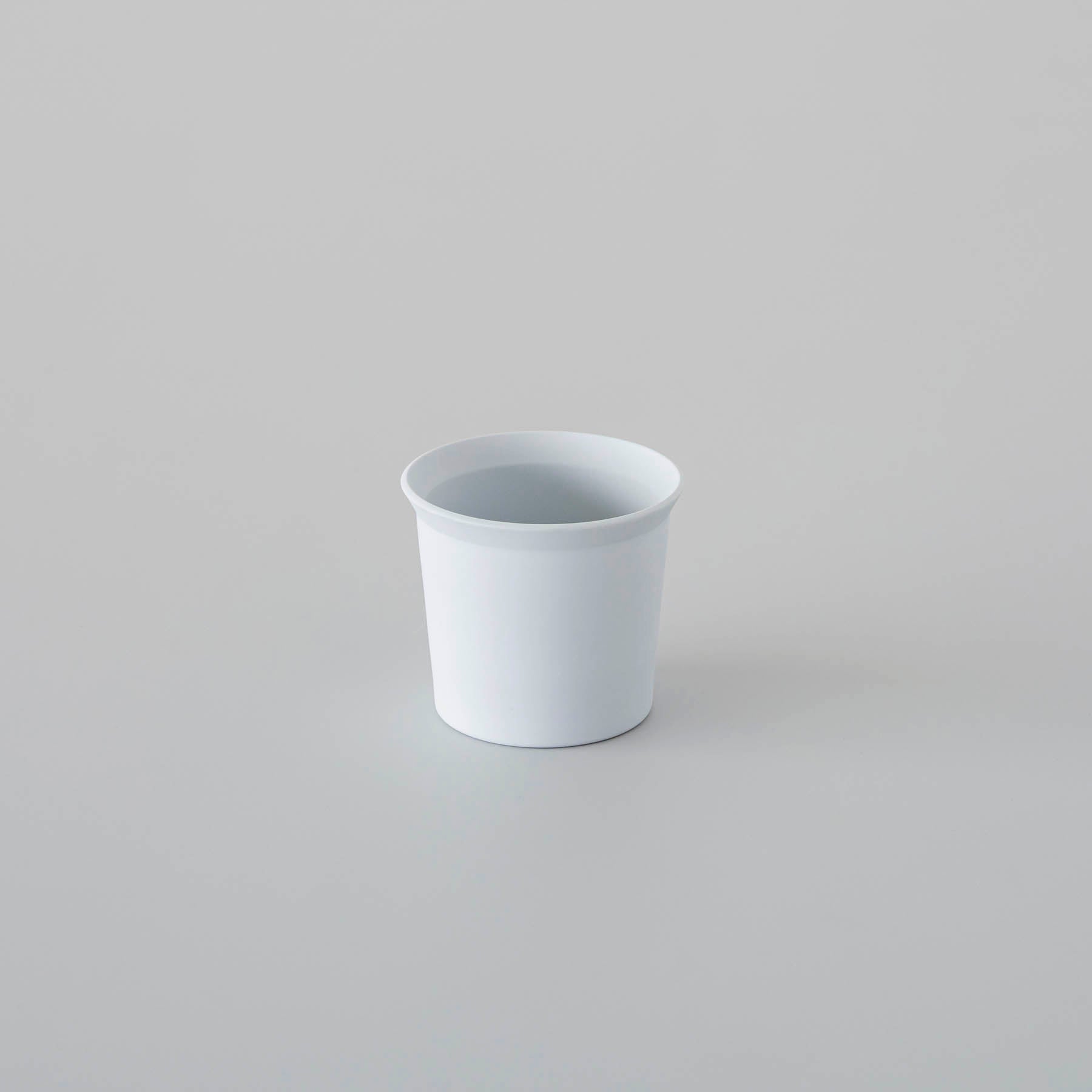 1616 / arita japan　"Standard" カップ