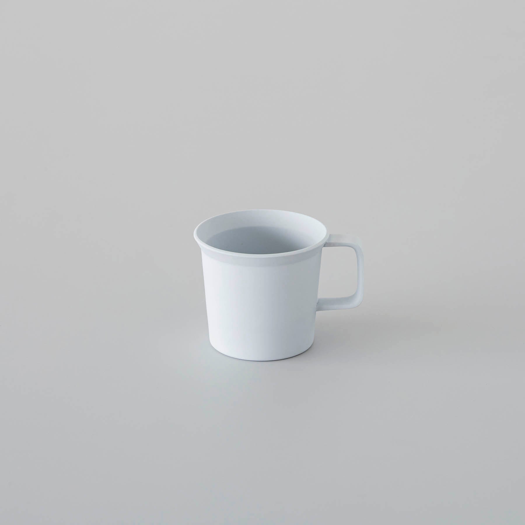 1616 / arita japan　"Standard" カップ