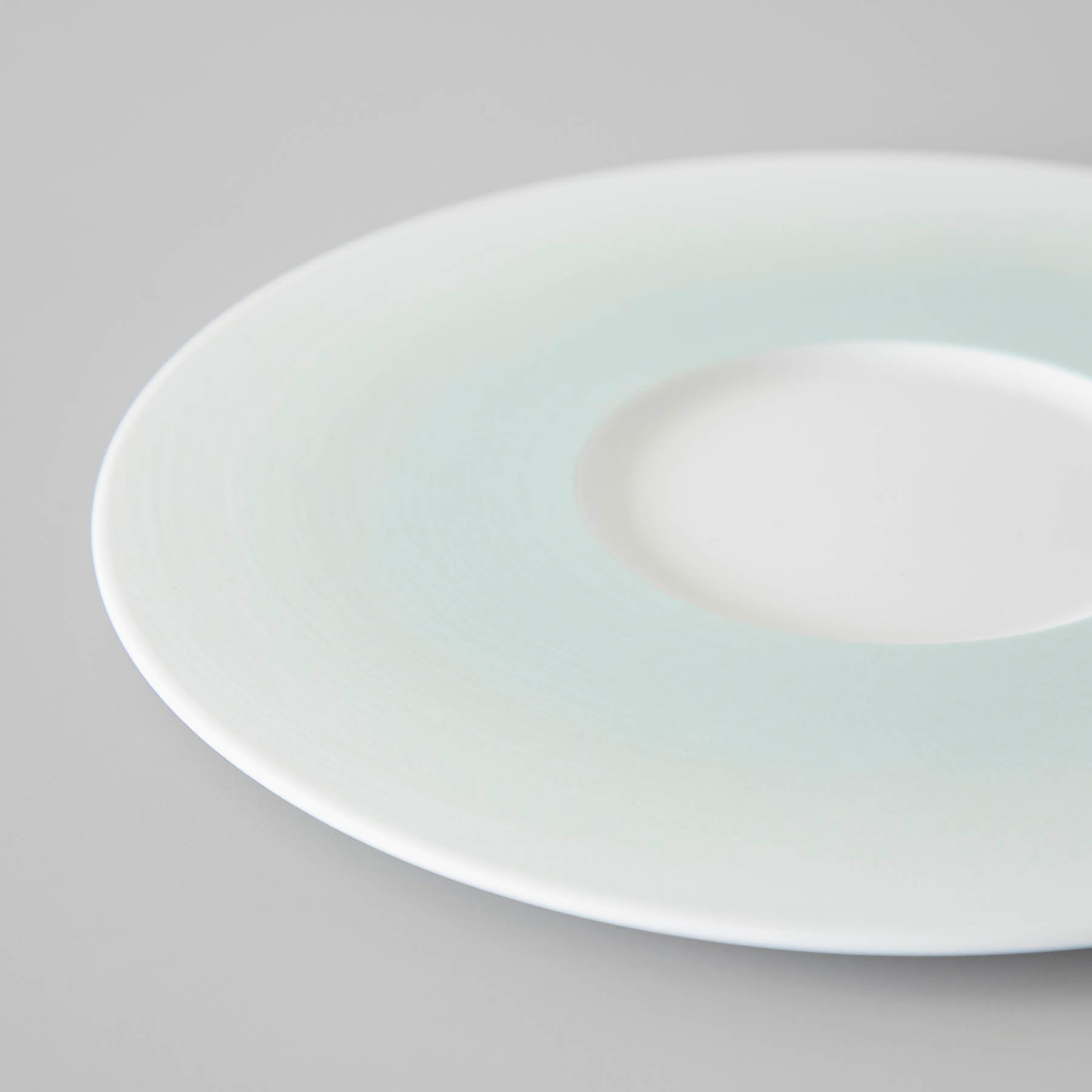 1616 / arita japan　"Colour Porcelain"  コーヒーカップ＆ソーサー