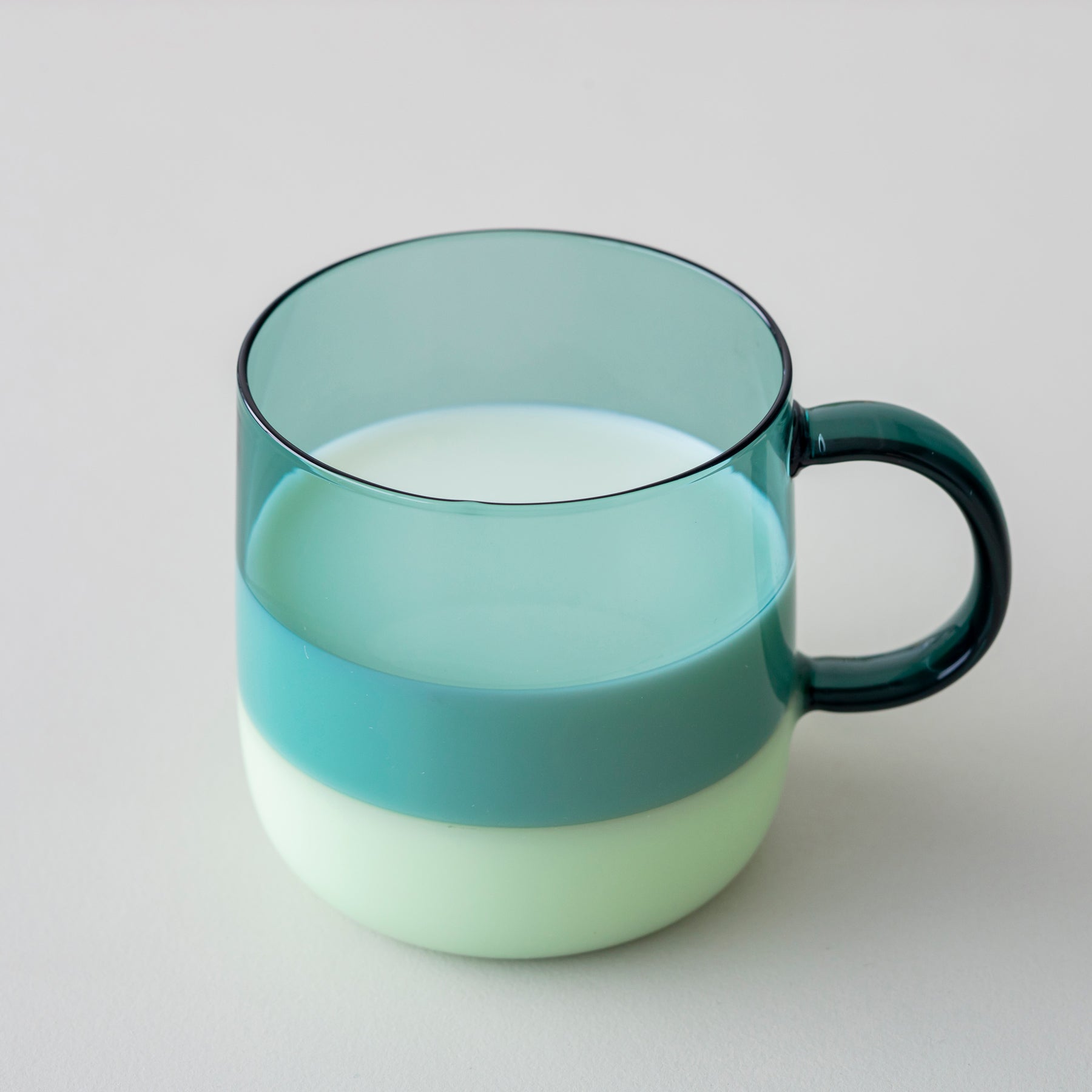 amabro　TWO TONE MUG