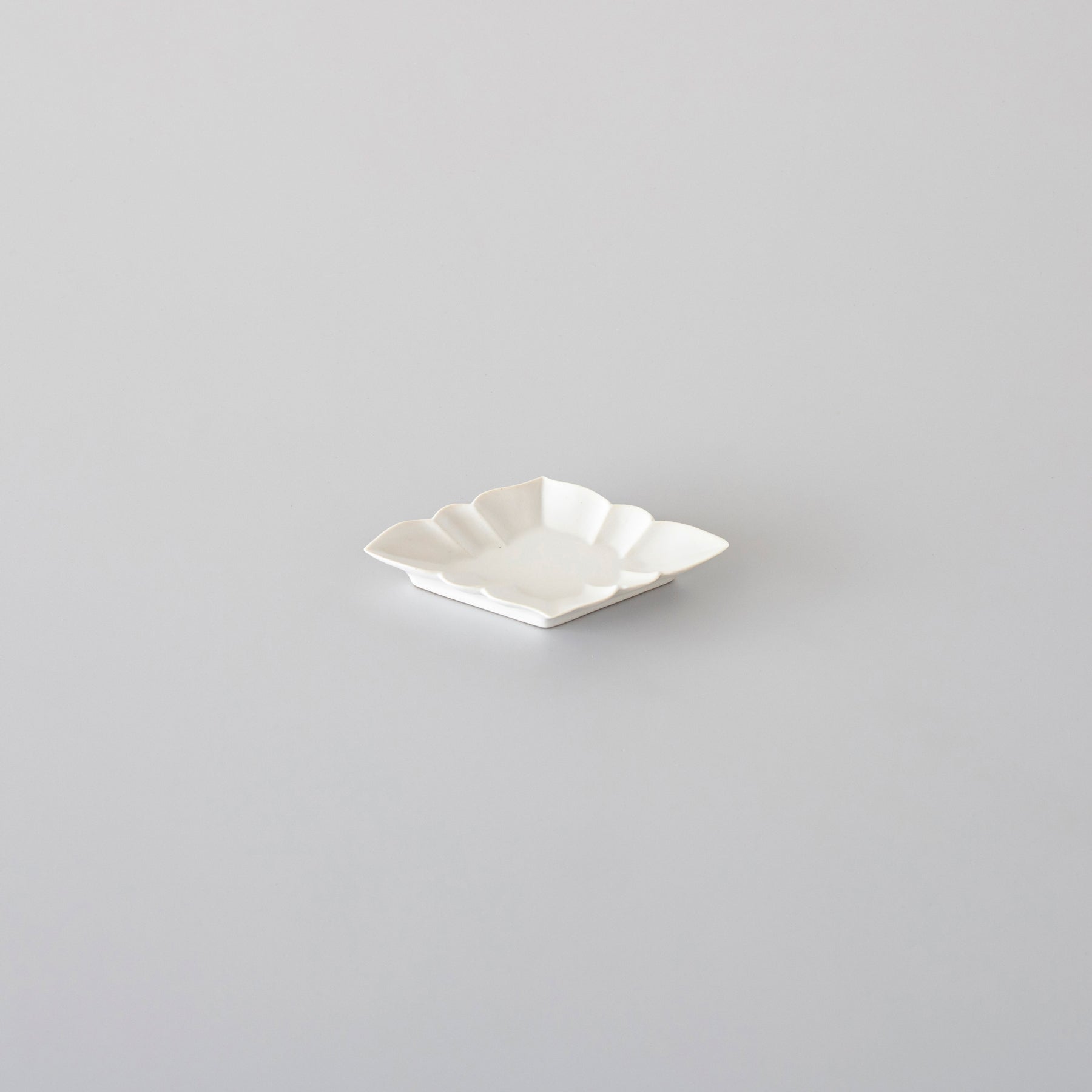 USUKIYAKI稜花菱豆皿