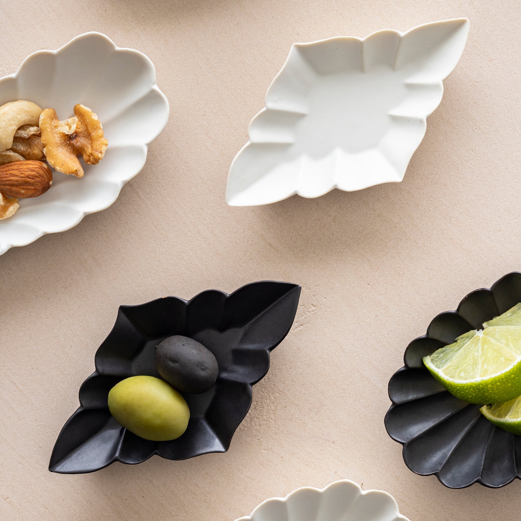 USUKIYAKI稜花菱豆皿