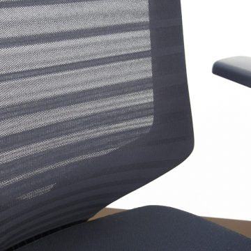 T30チェア 可動肘 ヘッドレスト付 ブラック