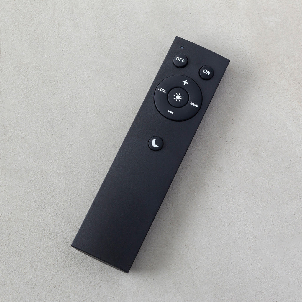 フラットでストレートなデザインが美しいブラックのLEDハンギングライト(リモコン)