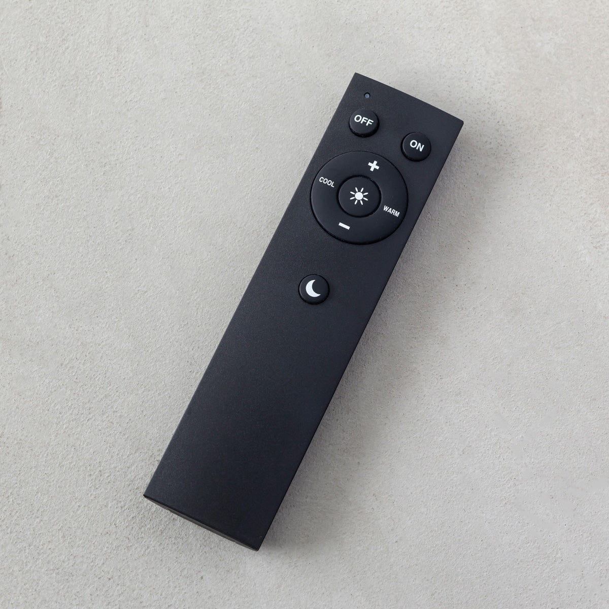 フラットでストレートなデザインが美しいブラックのLEDハンギングライト(リモコン)